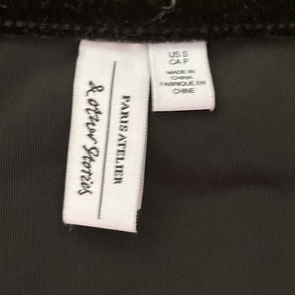 & Other Stories Velvet Bodysuit in Black Long Sleeves with White Lace Detailing - Picture 3 of 8